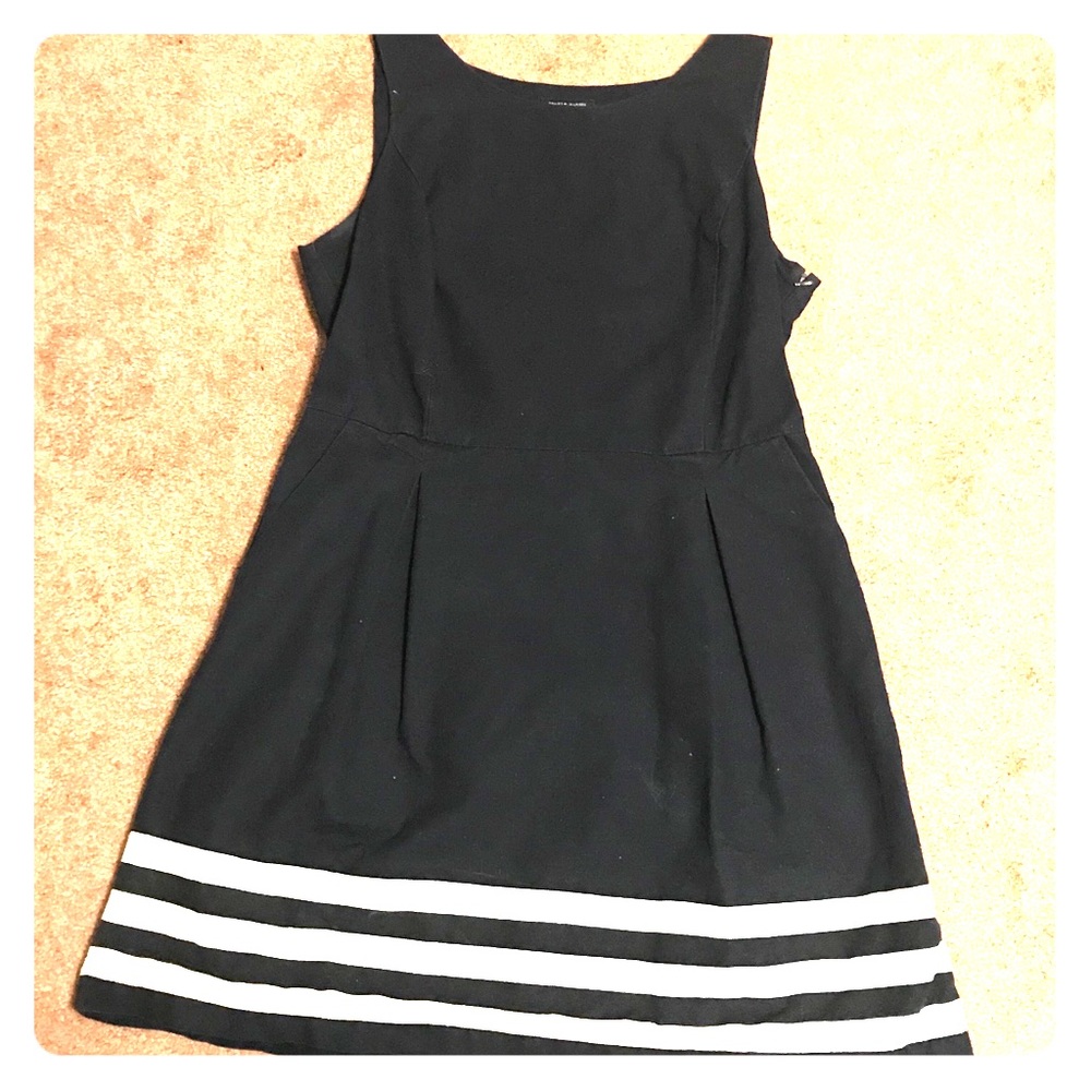 Tommy Hilfiger Navy shift dress